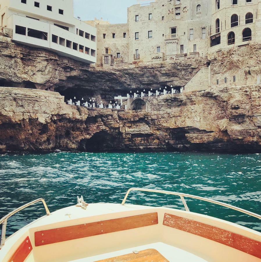 Old Tuff Apartments Polignano a Mare Exteriör bild